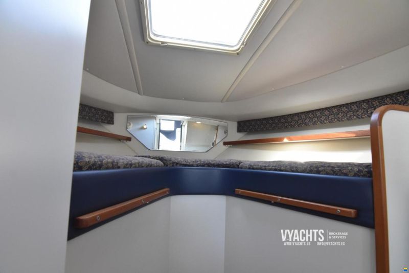 Tiara 2900 Coronet
