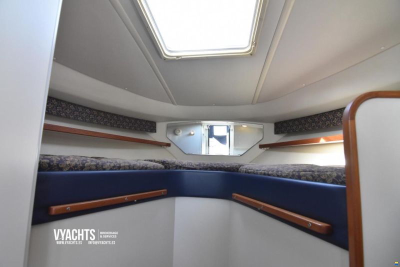 Tiara 2900 Coronet