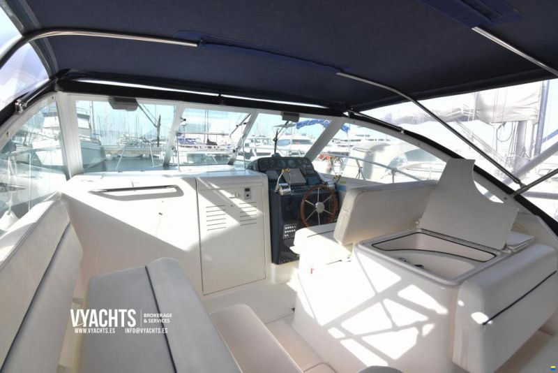 Tiara 2900 Coronet