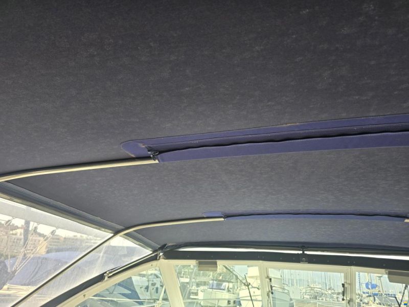 Tiara 2900 Coronet