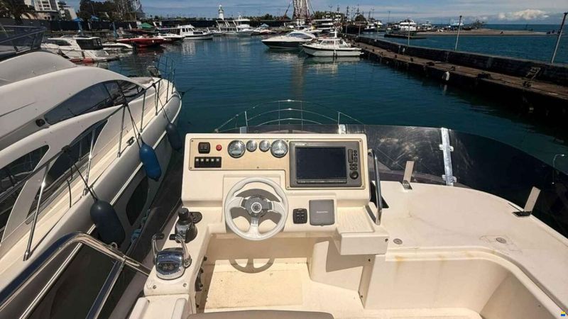 Azimut 40