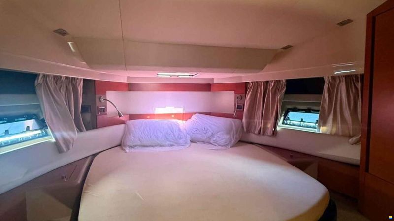 Azimut 40