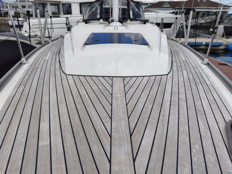 Bavaria 34 Cruiser Style