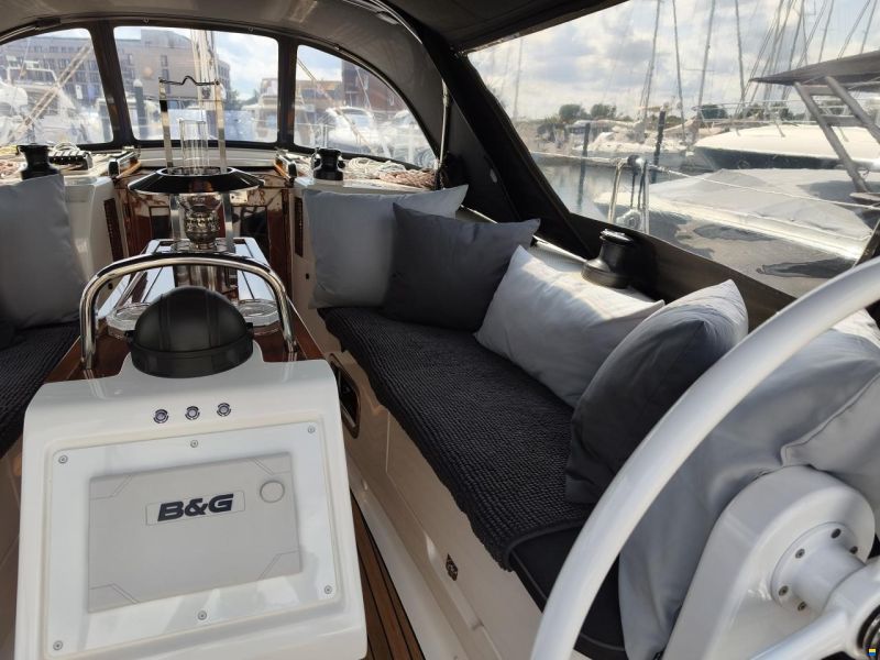 Bavaria 34 Cruiser Style