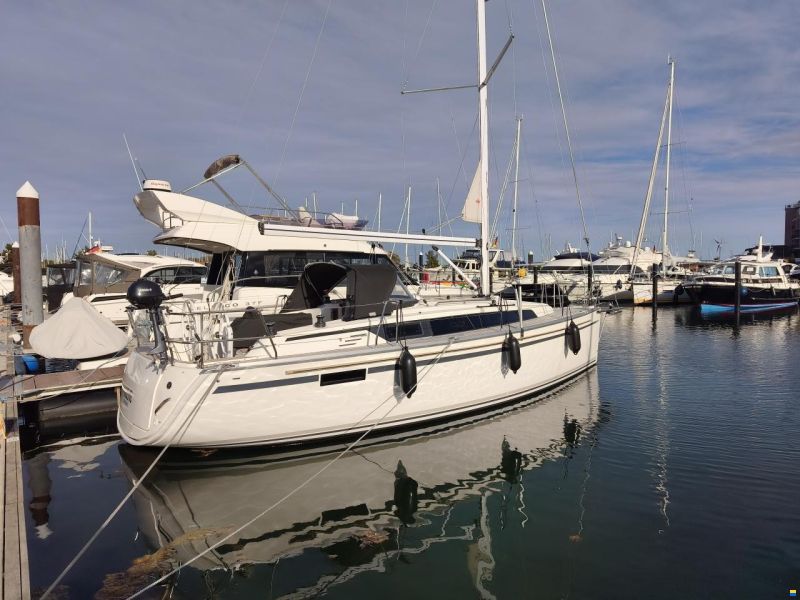 Bavaria 34 Cruiser Style