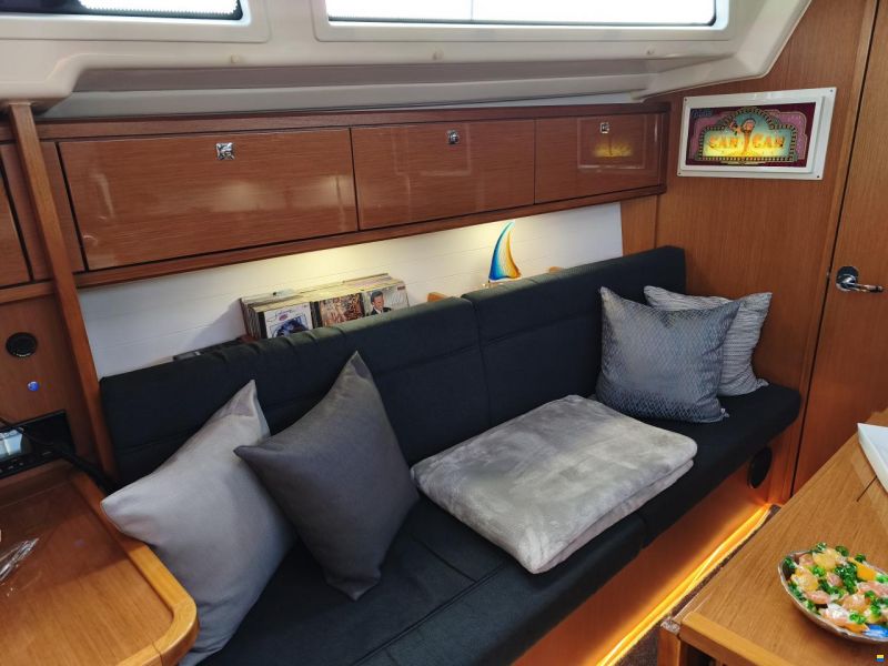 Bavaria 34 Cruiser Style