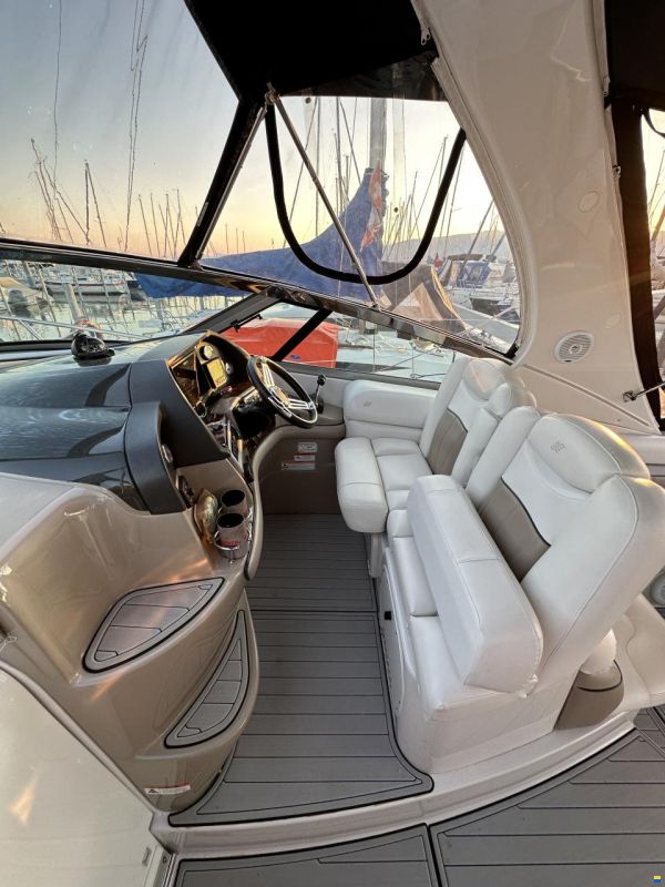 Four Winns 358 Vista
