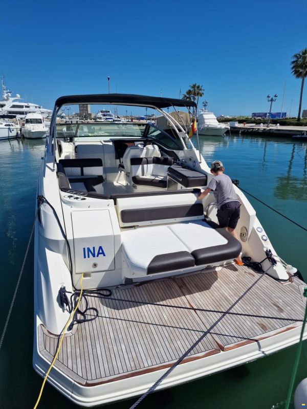 Sea Ray 320 SunDancer
