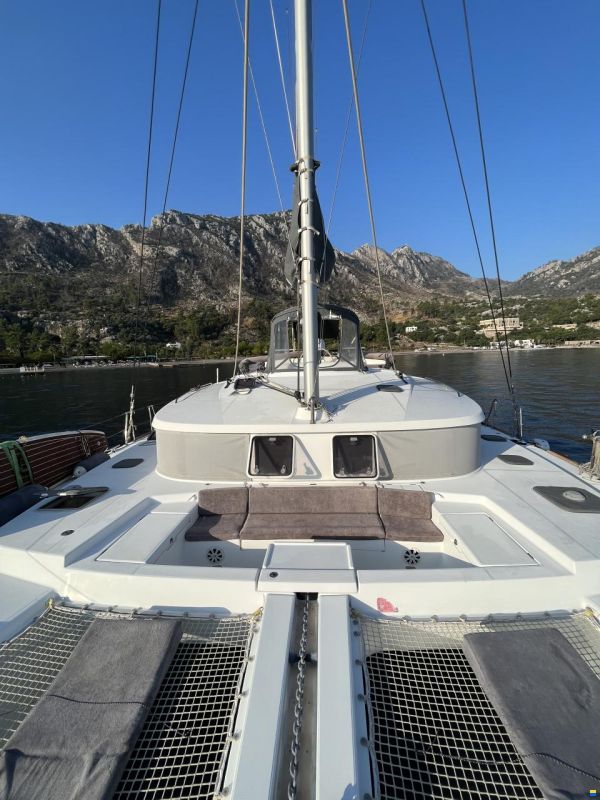 Lagoon 440