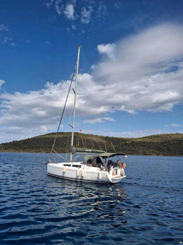 Hanse 315