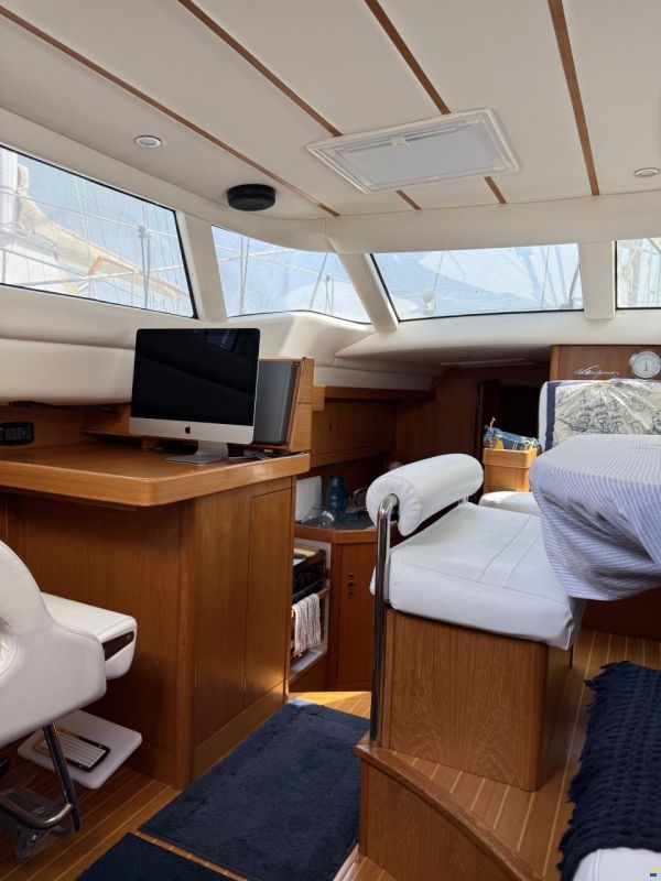 Wauquiez Pilot Saloon 48