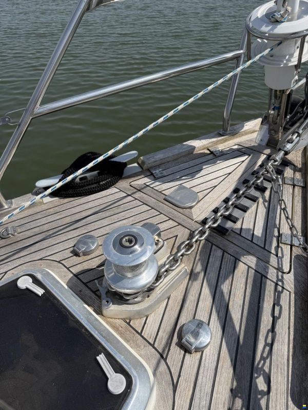 Wauquiez Pilot Saloon 48