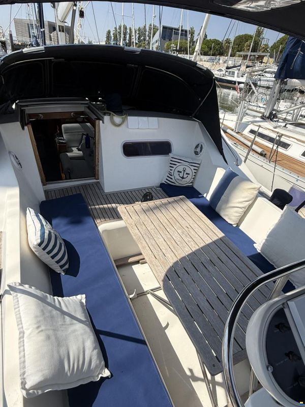 Wauquiez Pilot Saloon 48