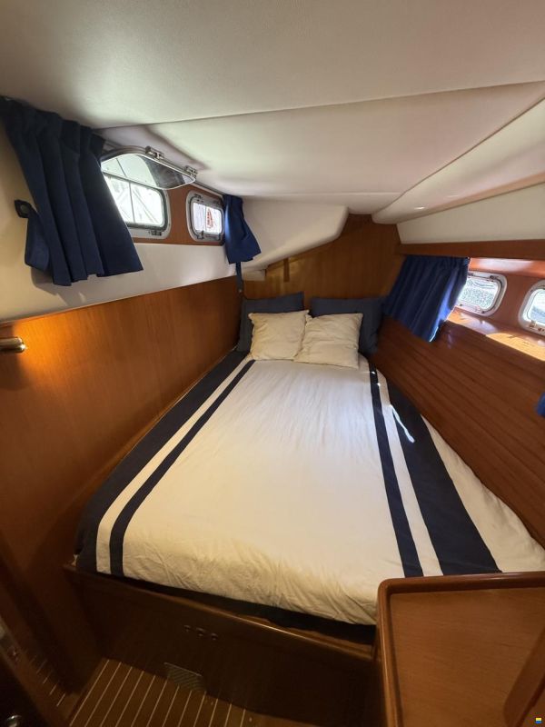Wauquiez Pilot Saloon 48