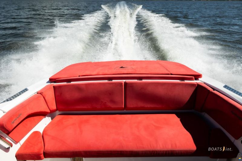 Hydrolift C27 Cab
