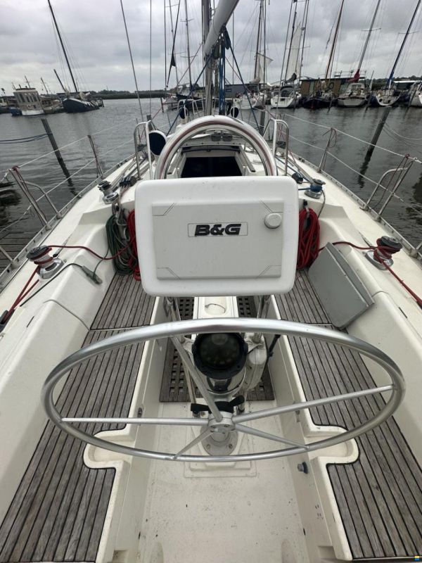 Beneteau Oceanis 390