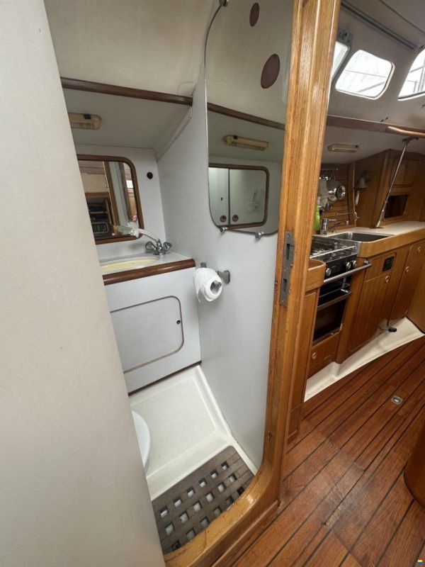 Beneteau Oceanis 390