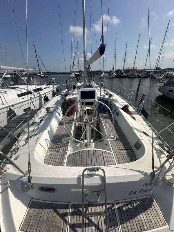 Beneteau Oceanis 390