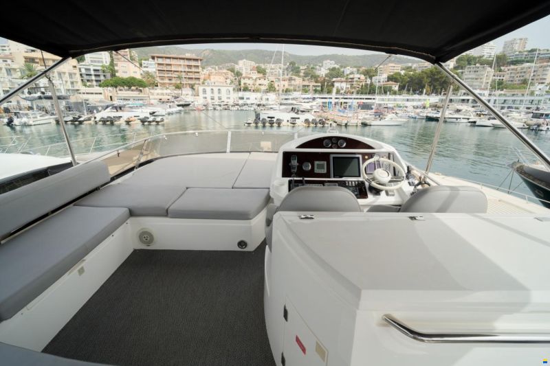 Sunseeker Manhattan 63