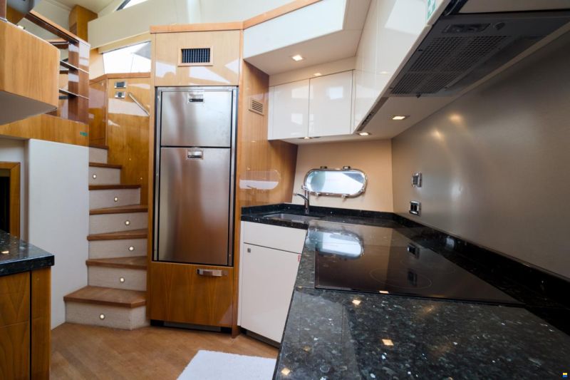 Sunseeker Manhattan 63