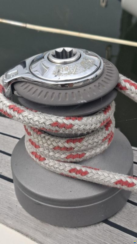 Sirius 32 DS