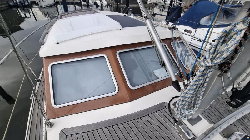Sirius 32 DS