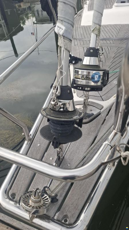 Sirius 32 DS