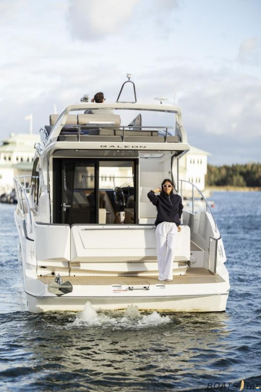 Galeon 360 Fly