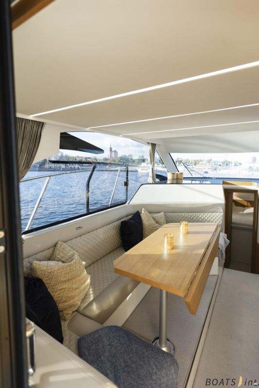 Galeon 360 Fly