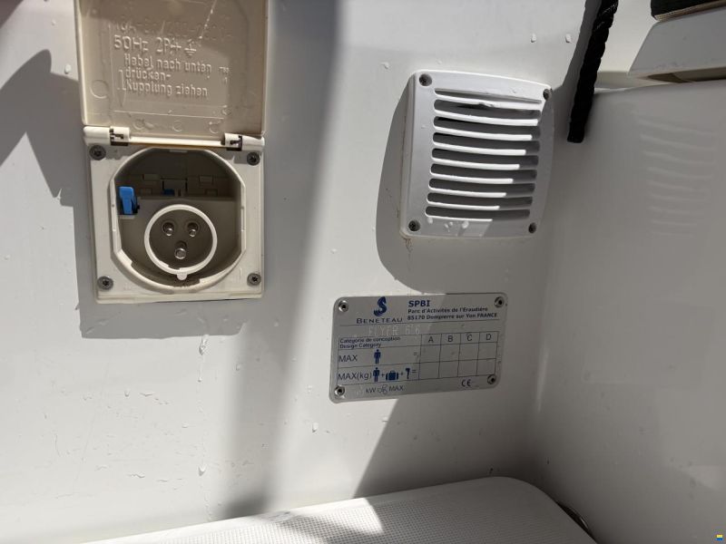 Beneteau Flyer 6.6 Sundeck