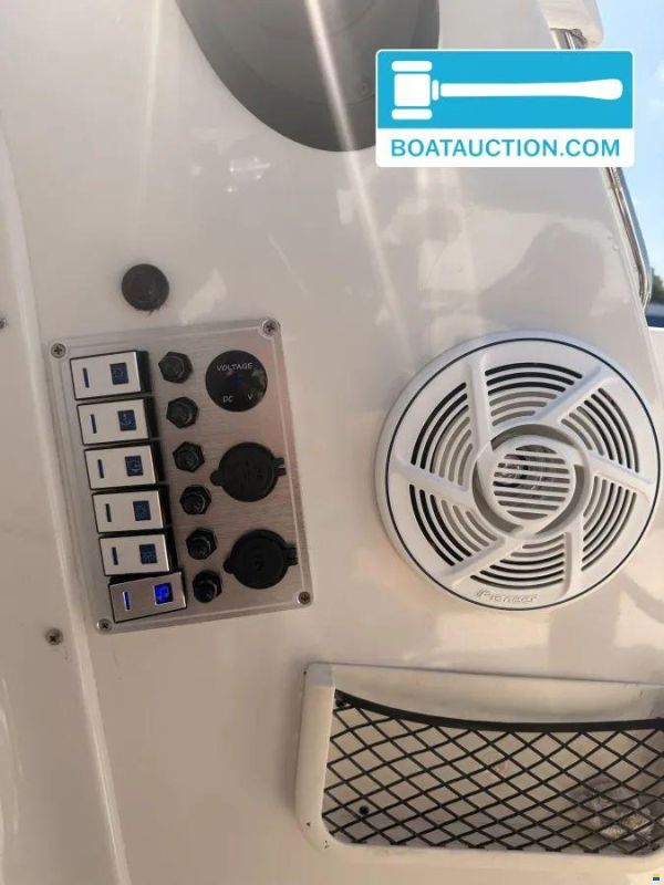 Quicksilver 540 Cabin