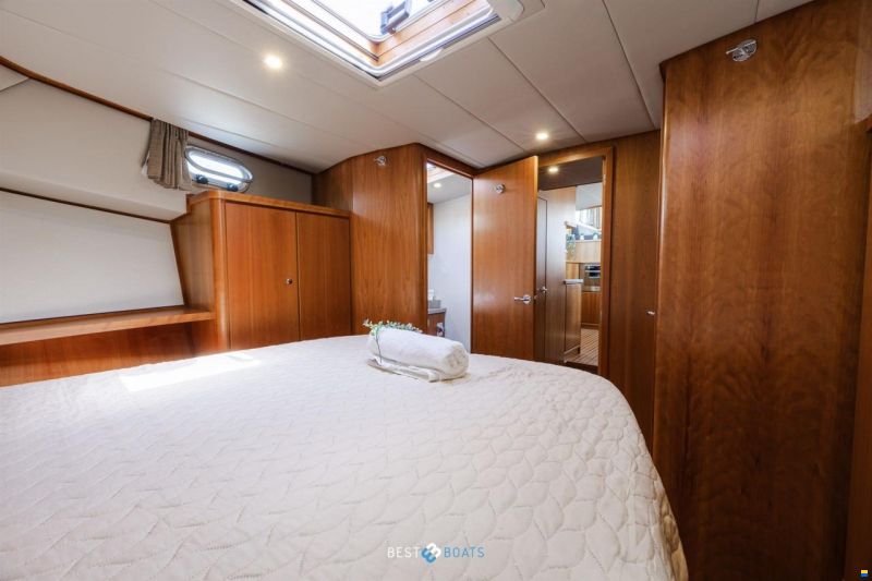 Linssen Grand Sturdy 470 Sedan Wheelhouse