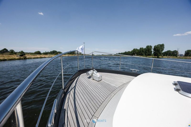 Linssen Grand Sturdy 470 Sedan Wheelhouse