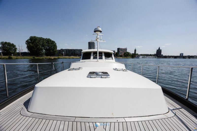 Linssen Grand Sturdy 470 Sedan Wheelhouse