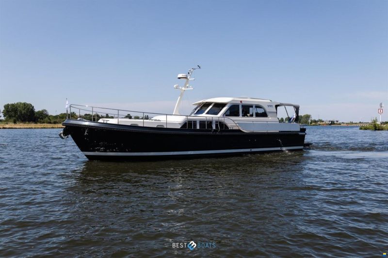Linssen Grand Sturdy 470 Sedan Wheelhouse