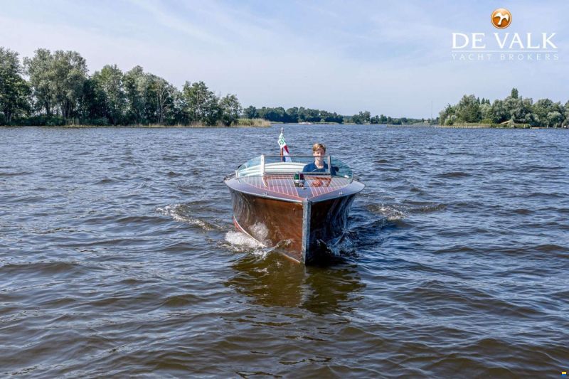 Hacker-Craft Triple Cockpit Runabout