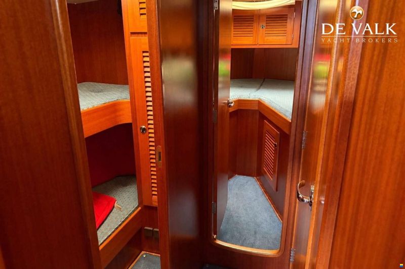 Hallberg-Rassy 46