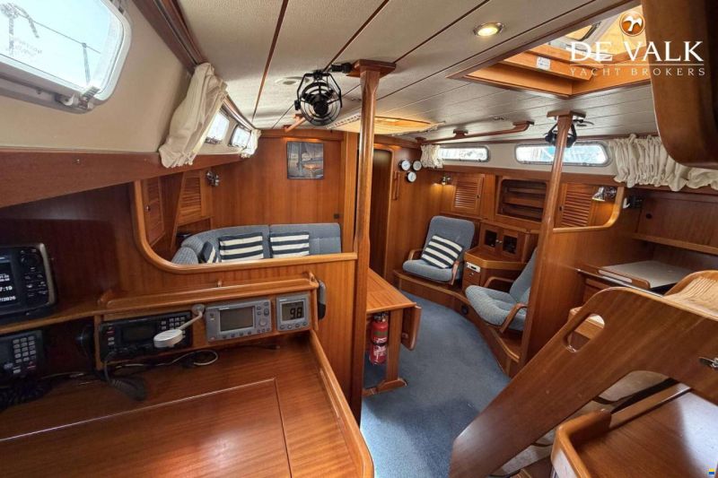 Hallberg-Rassy 46
