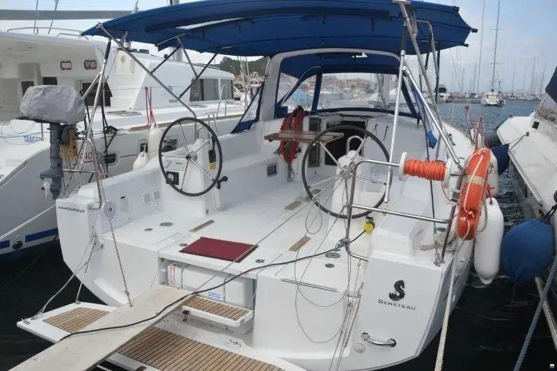 Beneteau Oceanis 38 Cannigione