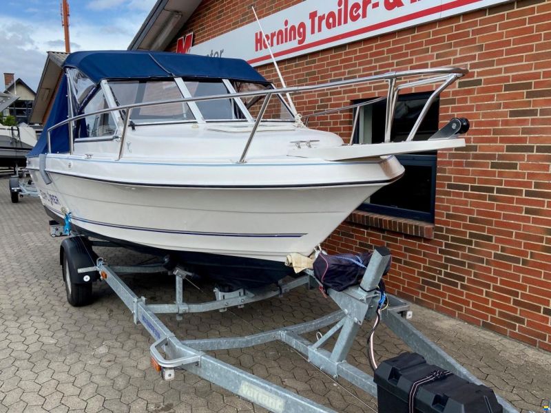 Campion 542 Explorer m/Yamaha F115 hk og Variant