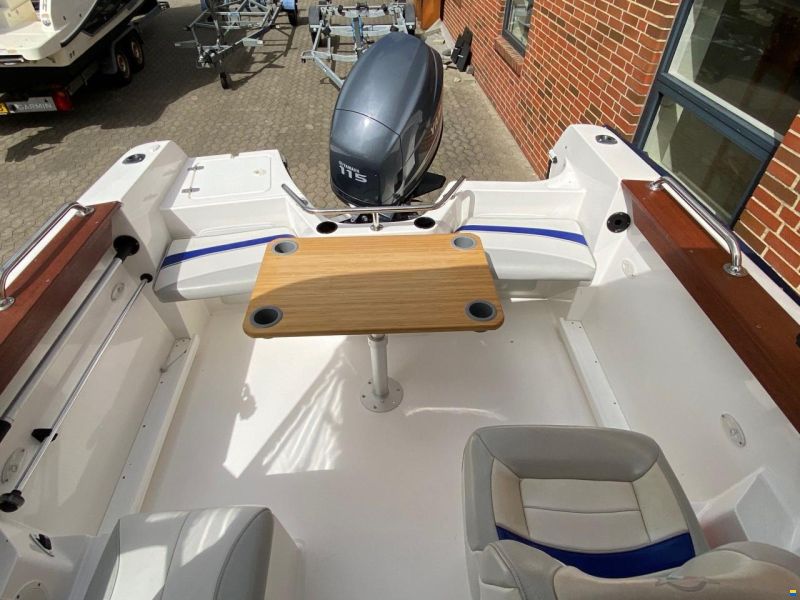 Campion 542 Explorer m/Yamaha F115 hk og Variant