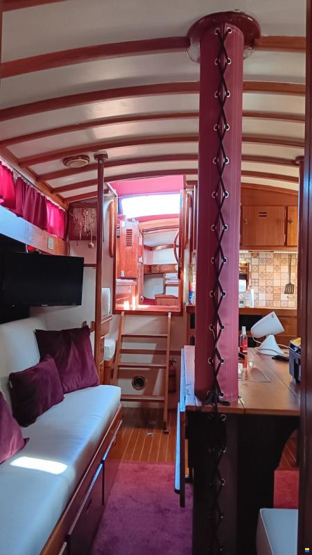 Frans Maas NL Calypso 43