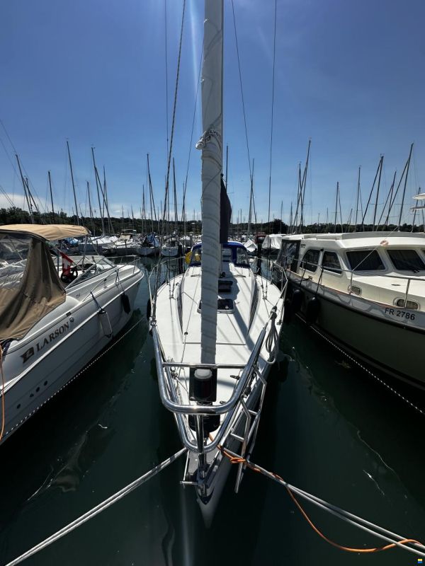 Beneteau First 285