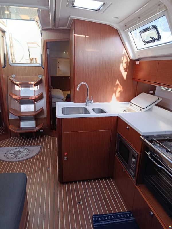 Bavaria 46 Cruiser Style
