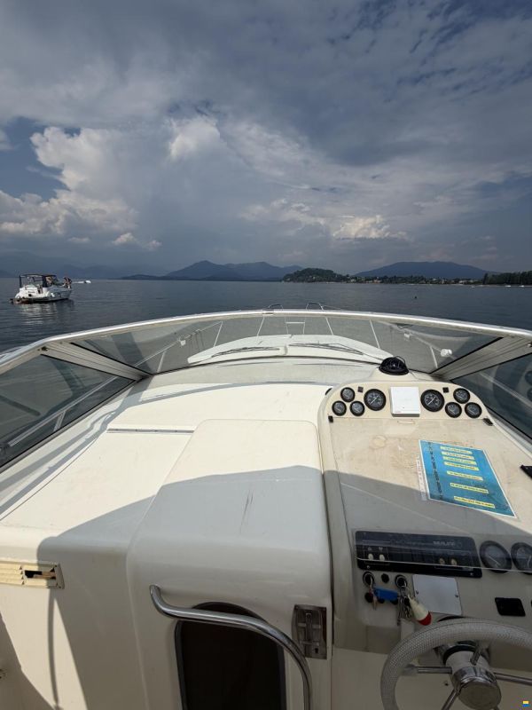 Sealine 270 Senator