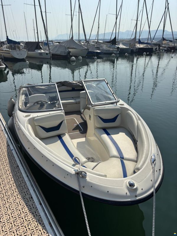 Bayliner 205