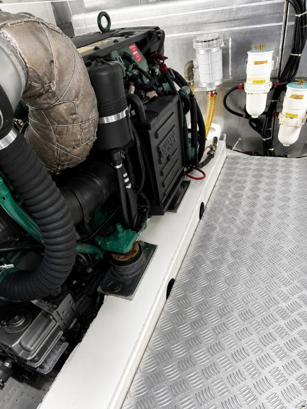 Beneteau Swift Trawler 42
