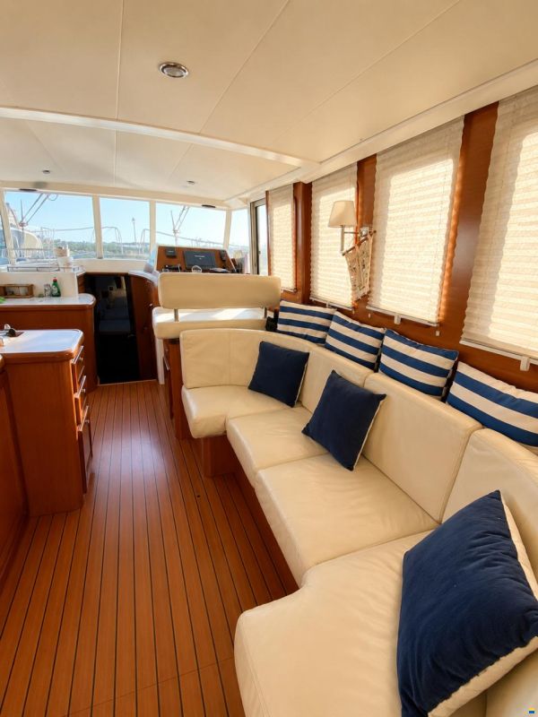 Beneteau Swift Trawler 42