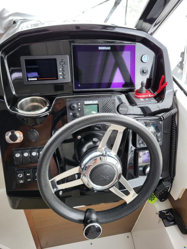 Jeanneau Merry Fisher 795