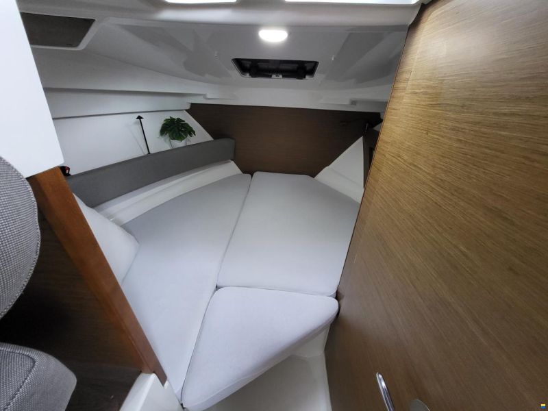 Jeanneau Merry Fisher 795